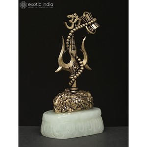Escultura de Trishul de Lord Shiva superfino de latón pequeño de 5 pulgadas con diseño estilizado en base de Jade para decoración del hogar y Templo - Product Image 4