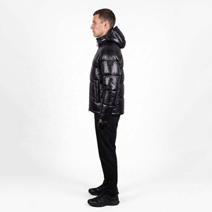 Chaqueta de Invierno Acolchada Ligera para Hombre con Cuello Alto y Capucha, Logotipo Personalizado, Alta Calidad, Logotipo Frontal, Venta al Por Mayor OEM - Product Image 2