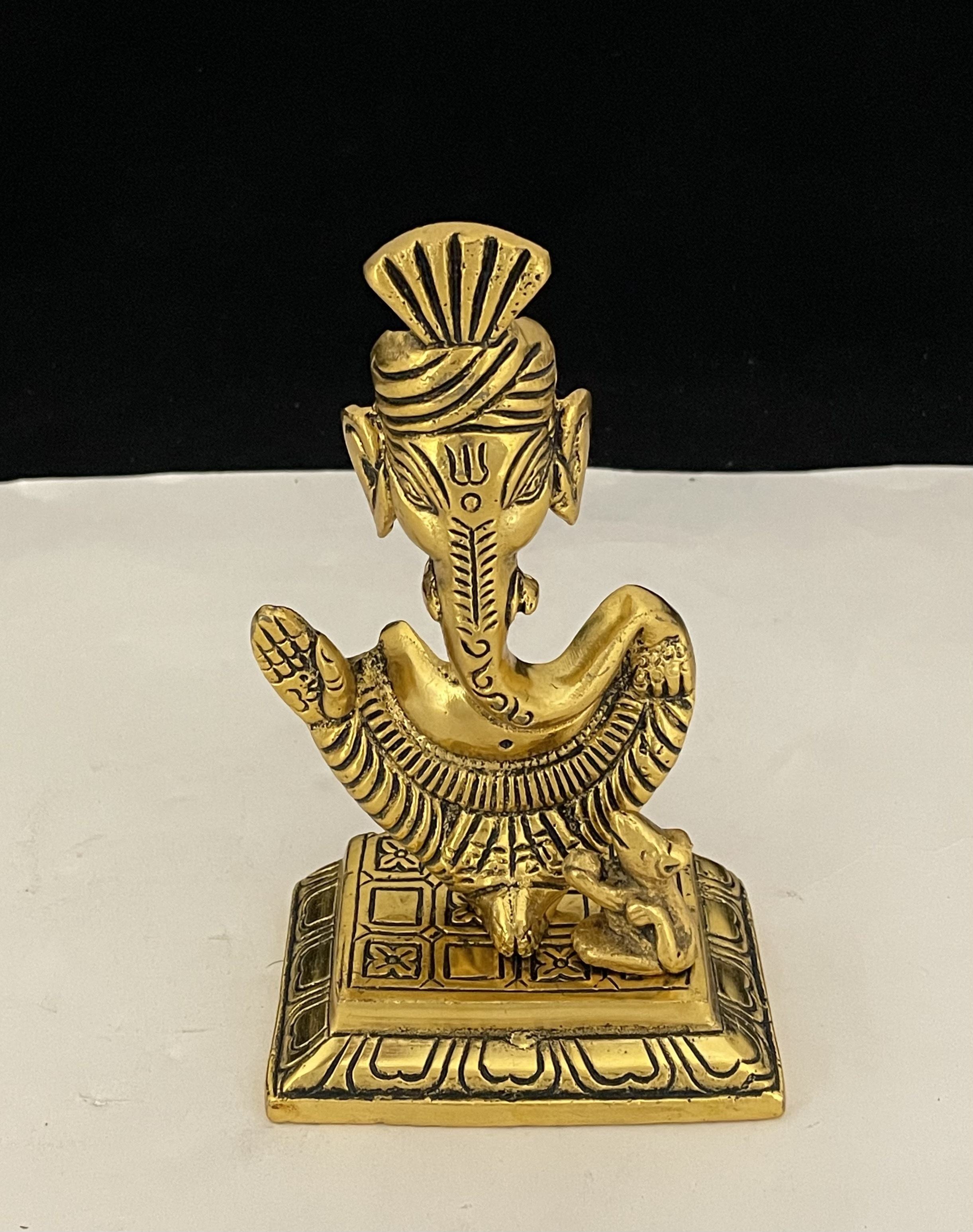 เช่นเดียวกับรูปภาพ