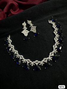 Juego de Joyería de Lujo con Imitación de Diamantes Americanos, Plateado en Plata, Elegante y Delicado, con Piedras Rosadas de Corte Trillón y Pendientes Colgantes a Juego - Product Image 6