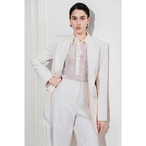 Traje de Blazer para Mujer al por Mayor, ODM, Blazer Esculpido Cruzado de Corte Relajado, Tejido de Rayón y Spandex, Traje de Blazer para Oficina de Mujer - Product Image 4
