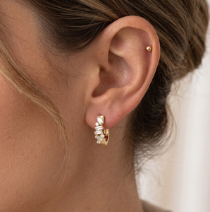 Pendientes de Aro con Diamantes Redondos y Corte Baguette, Color DEF, Claridad VS VVS, Certificado IGI, Oro Amarillo Sólido de 10K, 18K, 14K, Venta al por Mayor - Product Image 1
