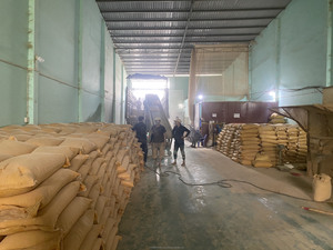 Farine de poisson de haute qualité alimentation pour poisson 100% poisson 25%-60% poudre sèche protéinée pour cochon cheval vache chien Nutrition - Product Image 4