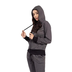 Ensemble de survêtement deux pièces pour femmes, vêtements de sport personnalisables avec logo, tenue de fitness pour la gym, fournisseur OEM ODM de vêtements de sport sous marque privée - Product Image 6