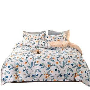 Parures de lit de luxe pour l'hiver, design élégant, 100% coton, unies, personnalisables, ensemble de draps de luxe - Product Image 1