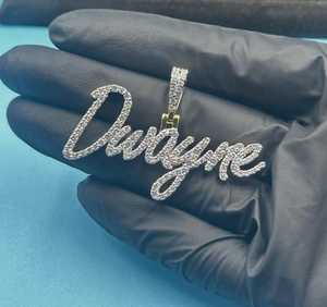 Colgante de Hip Hop con Diamantes Moissanite VVS, Colgante Personalizado con Nombre en Letras, Chapado en Oro sobre Plata 925 para Hombre - Product Image 4