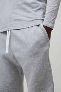 Pantalones Deportivos Personalizados con Apliques Bordados, de Felpa Francesa, con Bolsillo, Estilo Casual para el Día a Día, Prenda Resistente, Pantalones Lisos - Product Image 2