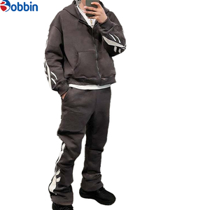 Conjunto Deportivo de Última Tendencia, Diseño Desgastado, con Bordado Personalizado y Apliques, Efecto Deslavado al Sol, Corte Acampanado - Product Image 4