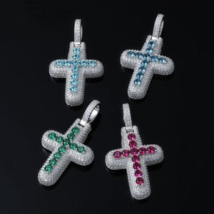 Collier Pendentif Personnalisé avec Initiales Serties de Diamants Moissanite, Style Hip Hop Bling, Bijoux pour Hommes - Product Image 4