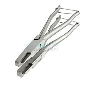 Cortador de Orejas de Acero Plateado de Calidad Premium para Uso Ginecológico, Equipo Hospitalario - Product Image 4