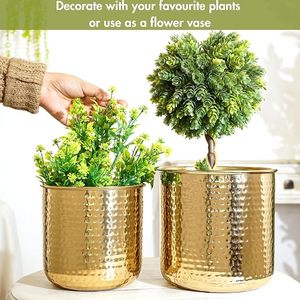Pot de fleurs moderne en métal doré martelé pour plantes d'intérieur 16,5 cm et 19 cm, utilisation sur bureau - Product Image 5