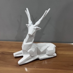 Escultura de sobremesa TD570 de diseño artesanal, reno sentado, decoración navideña para el hogar, acabado en aluminio blanco - Product Image 2