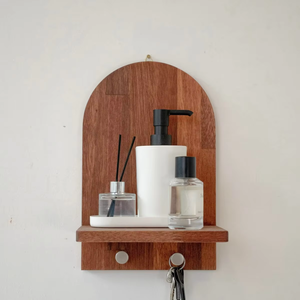 Porte-clés mural en bois avec finition rustique et crochets métalliques, support mural pour clés d'entrée en bois - Product Image 1