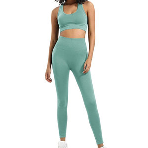 Ensembles de yoga pour femmes, imperméables, 2 pièces, légers, en spandex/polyester, vêtements de sport pour la salle de sport et la remise en forme, fabriqués au Pakistan, personnalisables - Product Image 1