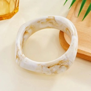 Bracelet manchette large en résine époxy colorée fait main, bijoux de mode personnalisés, fournisseur en gros, style moderne et épais - Product Image 2