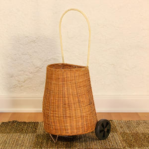 Chariot de rangement pour jouets à tirer, panier à roulettes en rotin naturel pour jouets d'enfants, sac d'école, vente en gros - Product Image 6