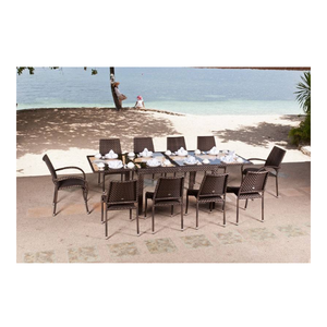 Silla de Jardín Moderna de Ratán, Sillón de Exterior de Diseño Contemporáneo, Patas Cónicas Resistentes, Uso en Pisos Duros - Product Image 4