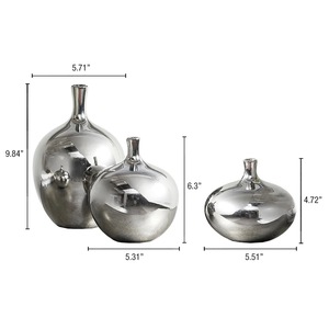 Vases de table modernes en verre soufflé craquelé, grand format, transparents, avec supports en fonte de luxe et finition laiton doré faite à la main, vente en gros - Product Image 2