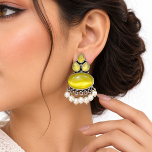 Boucles d'oreilles pendantes jaunes tendance avec perles tombantes |   Boucles d'oreilles en argent antique pour femmes |   Bijoux Bohèmes - Product Image 4