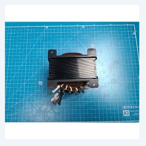 Transformador de Potencia Toyozumi 2H245 Usado Como Está, Piezas de Equipos Semiconductores de Época - Product Image 4