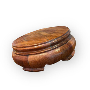 Expositor Tam Viet Modelo A98 Hecho de un Solo Bloque de Madera de Palisandro Marrón Rojizo de 14 cm - Product Image 4