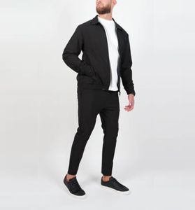 Conjunto de Ropa Técnica Premium para Hombre, Elástico en 4 Direcciones, Chaqueta Ligera con Cintura Elástica y Pantalones Jogger Ajustados - Product Image 2