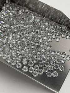 Diamantes pequeños cultivados en laboratorio de 1.45mm y 1.49mm, DEF VVS VS, corte brillante redondo para joyería con micro pavé. - Product Image 4