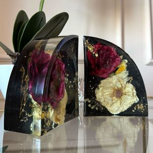 Attractive Resin <b>Bookends</b> Premium Handmade Book Holder for Decorative Office Home Bookshelf Display Solution - Product Image 6
