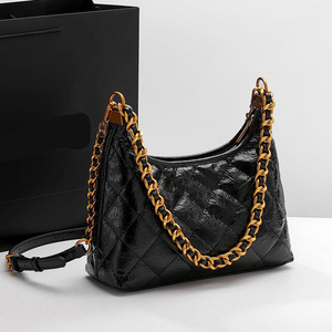 Hot Sale Classical fashion PU leather messenger <b>bags</b> clutch <b>bags</b> for women luxury high quality tote hobo handbags with chain - Product Image 1