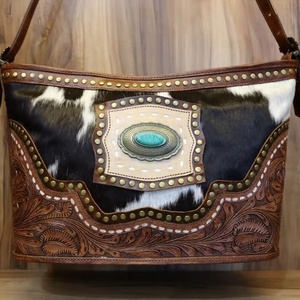 Bolso bandolera de cuero con pelo para mujer, bolso occidental con pelo en cuero occidental - Product Image 1