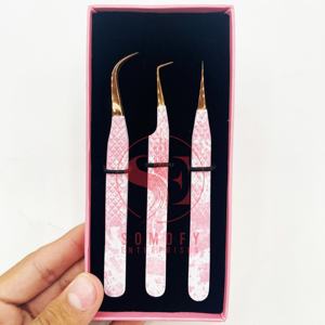 Meilleures ventes Ensemble professionnel de pinces à épiler en acier inoxydable Volume incurvé à tous les degrés avec une prise en main parfaite ne glisse jamais - Product Image 1