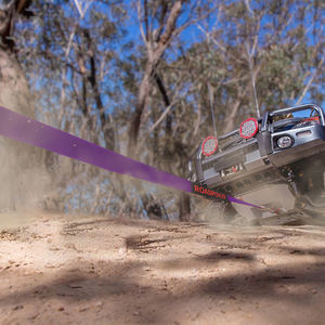 Sangle de remorquage Roadpower 9 tonnes, corde de récupération robuste pour le remorquage hors route, des camions, des VUS et des véhicules - Product Image 3