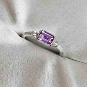 Anillo de Amatista Natural en Plata de Ley 925 con Oro Blanco, Joyería Elegante de Amatista Púrpura para Bodas y Fiestas de Febrero - Product Image 4