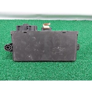 ECU และโมดูลคอมพิวเตอร์มือสองสำหรับรถยนต์ซีรีส์ 3 รุ่น 9226238 - Product Image 2