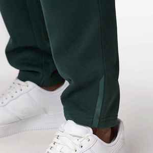 Pantalon de survêtement vert foncé pour homme, taille élastique, cordon de serrage, poches latérales, décontracté, pour l'automne, en coton tricoté mi-lourd - Product Image 3