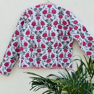 Blazer en coton brodé floral pour femme, col en V, manches trois quarts, veste matelassée faite à la main avec patchwork, été - Product Image 3