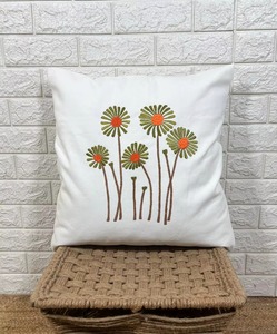 Funda de Cojín Cuadrada Moderna con Bordado Floral, 100% Algodón, para Decoración del Hogar y Hoteles - Product Image 5