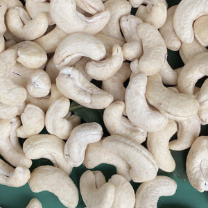 Noix de cajou du Vietnam en gros WW180, WW240, WW320, LP Noix de cajou brutes W180 OEM, ODM - Product Image 1