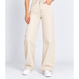 Jean en denim pour femme, taille mi-haute, coupe droite, avec empiècement arrière à volants - Ecru naturel, vente en gros - Product Image 1