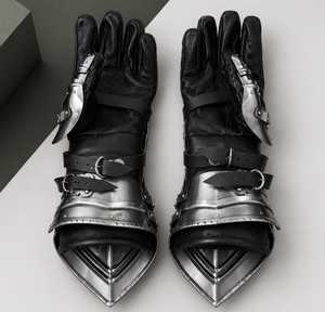Gants d'armure en acier inoxydable plaqué argent, style antique, artisanat en métal moulé, objet d'art de collection - Product Image 6
