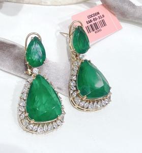 Aretes Largos de Latón Dorado de Alta Calidad con Circonitas Brillantes, Elegantes y Atractivos, para Mujer, Ideales para Fiestas y Eventos Nocturnos, Colección de Moda - Product Image 2