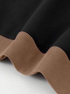 Wholesale 2022 OEM Custom Made Logo High Quality 100% <b>Combed</b> Cotton Fleece Women Pullover Hoodie Drawstring Hoodies - Product Image 4