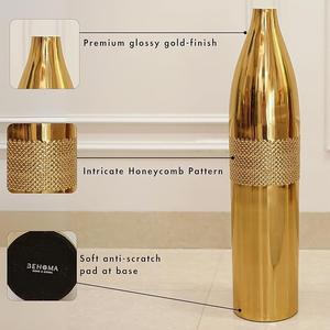 Vase décoratif en métal au design artistique pour la présentation sur table, accent de décoration intérieure de luxe - Product Image 2