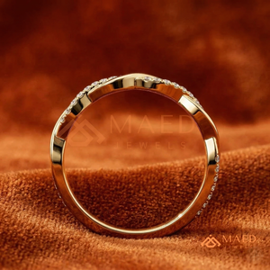 แหวนแต่งงานเพชรทองคำ 18K ลายเถาวัลย์บิดเกลียว |   แหวนเพชรเลี้ยงในห้องปฏิบัติการแบบถักลายอินฟินิตี้ |   แหวนมอสซาไนต์สำหรับวันครบรอบ - Product Image 3