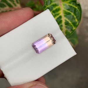 Ametrine naturelle à facettes taillées en émeraude, pierre précieuse bicolore, qualité supérieure pour la fabrication de bijoux - Product Image 4