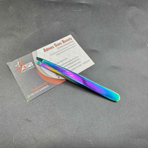 Pince à épiler multi-sourcils arc-en-ciel de haute qualité Logo personnalisé Pince à sourcils pointue en acier durable avec ciseaux à sourcils - Product Image 6