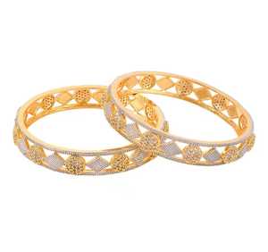 Vente en gros MN EXPORTS Bracelet en laiton pour femmes, vintage, fait main, bijoux ethniques traditionnels pour mariage - Product Image 2