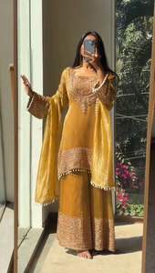 Ensemble de soirée et de mariage parfait : Ensemble de cordes croustillantes de créateur avec haut brodé de sequins, palazzo et dupatta – Tenue ethnique élégante pour femme - Product Image 6