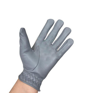 Gants de golf sportifs en cuir respirant de qualité supérieure, protection UV, antidérapants, flexibles, confortables et légers pour le cyclisme par temps chaud et humide - Product Image 2