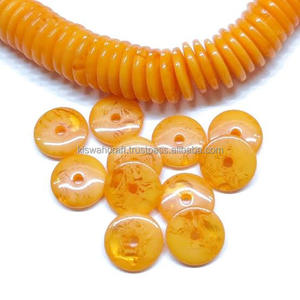 Perles en résine colorées faites à la main, sans plomb, de forme personnalisée, de haute qualité pour bijoux, prix d'usine - Product Image 1
